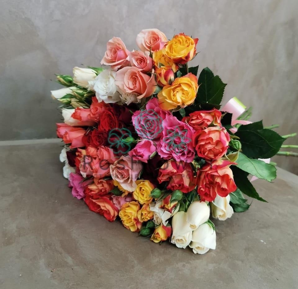 Букет цветов из: Розы в Новомичуринске