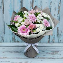 Букет цветов из:  Герберы, Альстромерии и Хризантемы #REPLACE_PRED# Новомичуринске