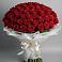 Букет 101 Красная роза Блэк Мэджик в Новомичуринске