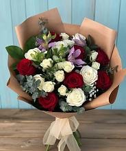 Букет цветов из:  Розы и Альстромерии #REPLACE_PRED# Новомичуринске