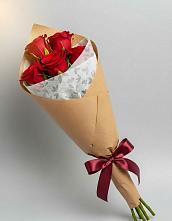 Букет цветов из:  Розы в Новомичуринске