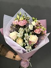 Букет цветов из:  Альстромерии, Розы и Лизиантусы #REPLACE_PRED# Новомичуринске