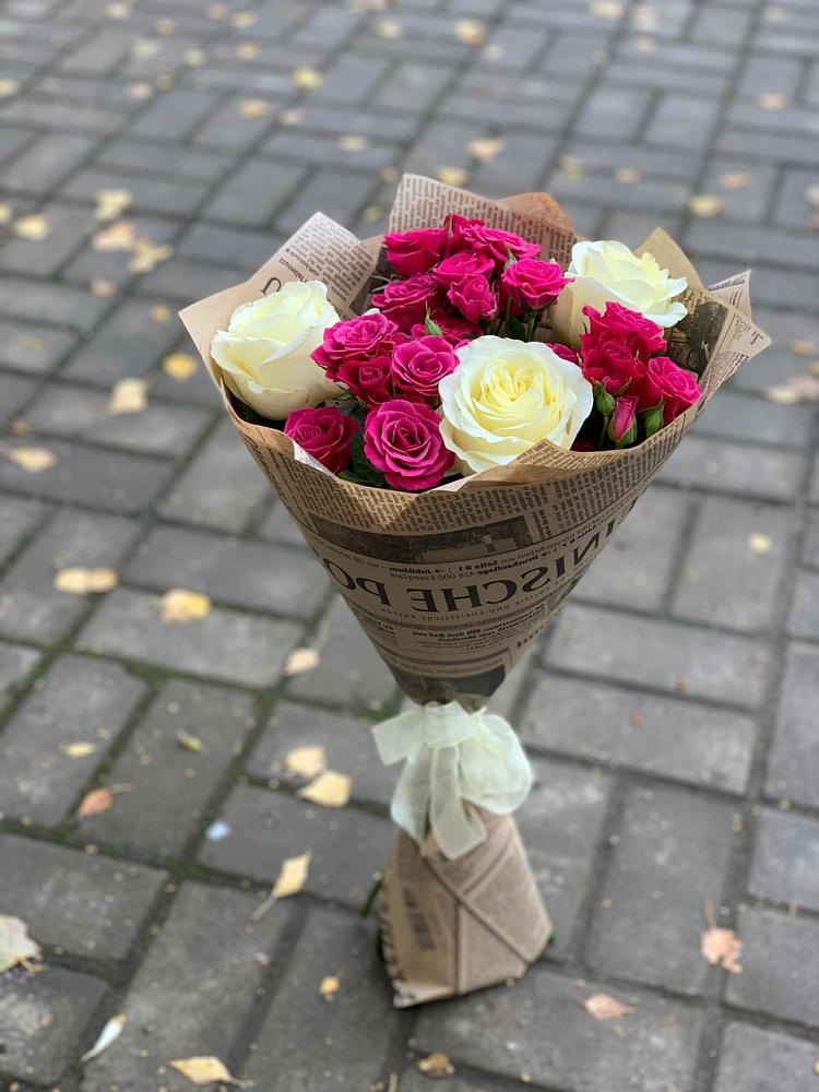 Букет цветов из: Розы в Новомичуринске