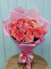 Букет 15 Розовых роз Равель в Новомичуринске